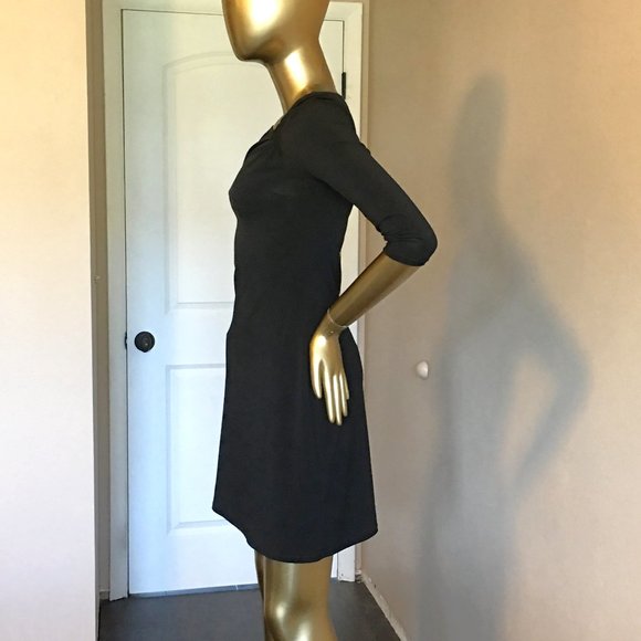 𝗪𝗛𝗜𝗧𝗘 𝗛𝗢𝗨𝗦𝗘 | 𝗕𝗟𝗔𝗖𝗞 𝗠𝗔𝗥𝗞𝗘𝗧 3/4 Sleeve Body Con Dress - Picture 6 of 10